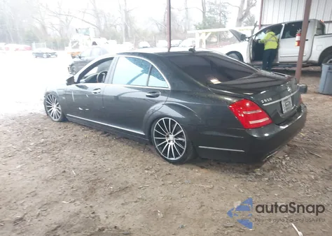 2012 Mercedes-Benz S 550 4Matic z USA, uszkodzony, nr VIN WDDNG9EB4CA422146